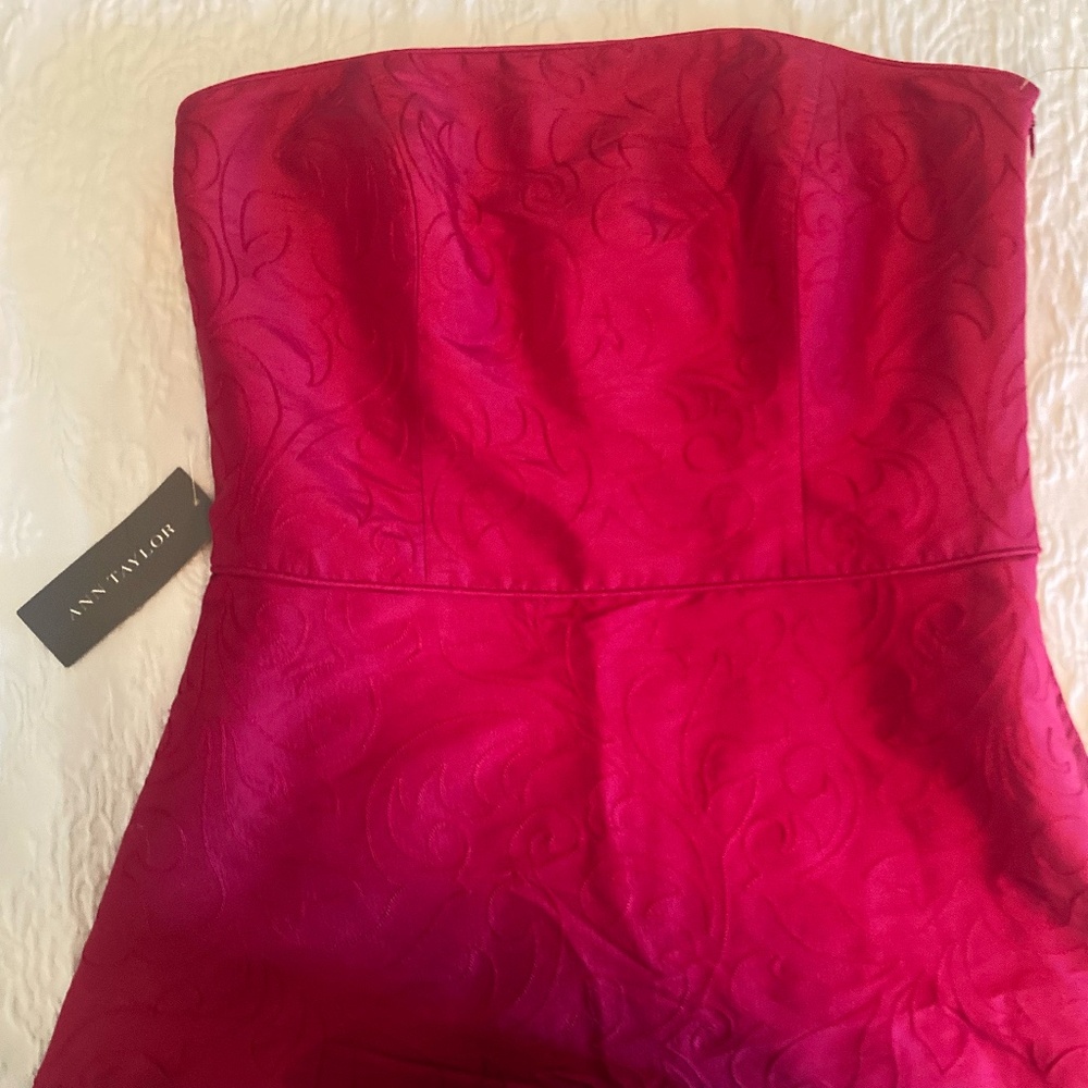 NWT Ann Taylor Deep Pink Silk Strapless Cocktail Dress (with detachable straps)